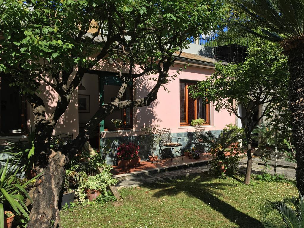 Casa Tra Il Verde E Il Blu ジェノヴァ エクステリア 写真
