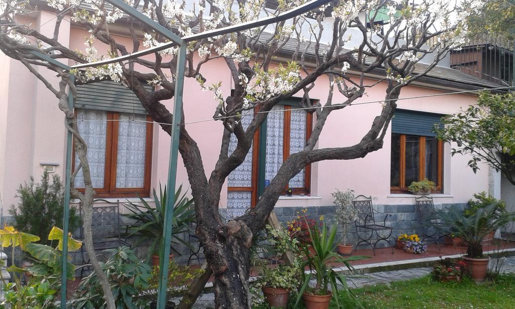 Casa Tra Il Verde E Il Blu ジェノヴァ エクステリア 写真